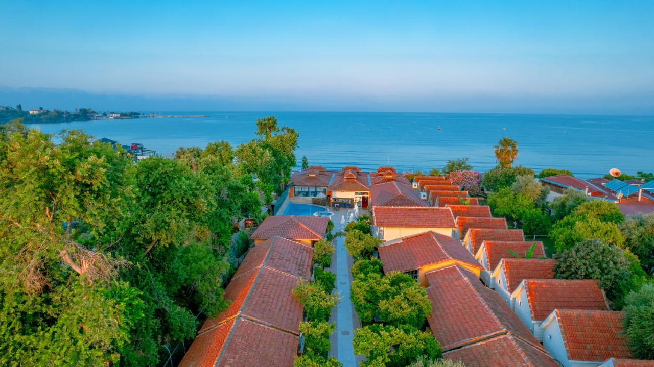 Ozlem Garden Hotel Side Exterior photo