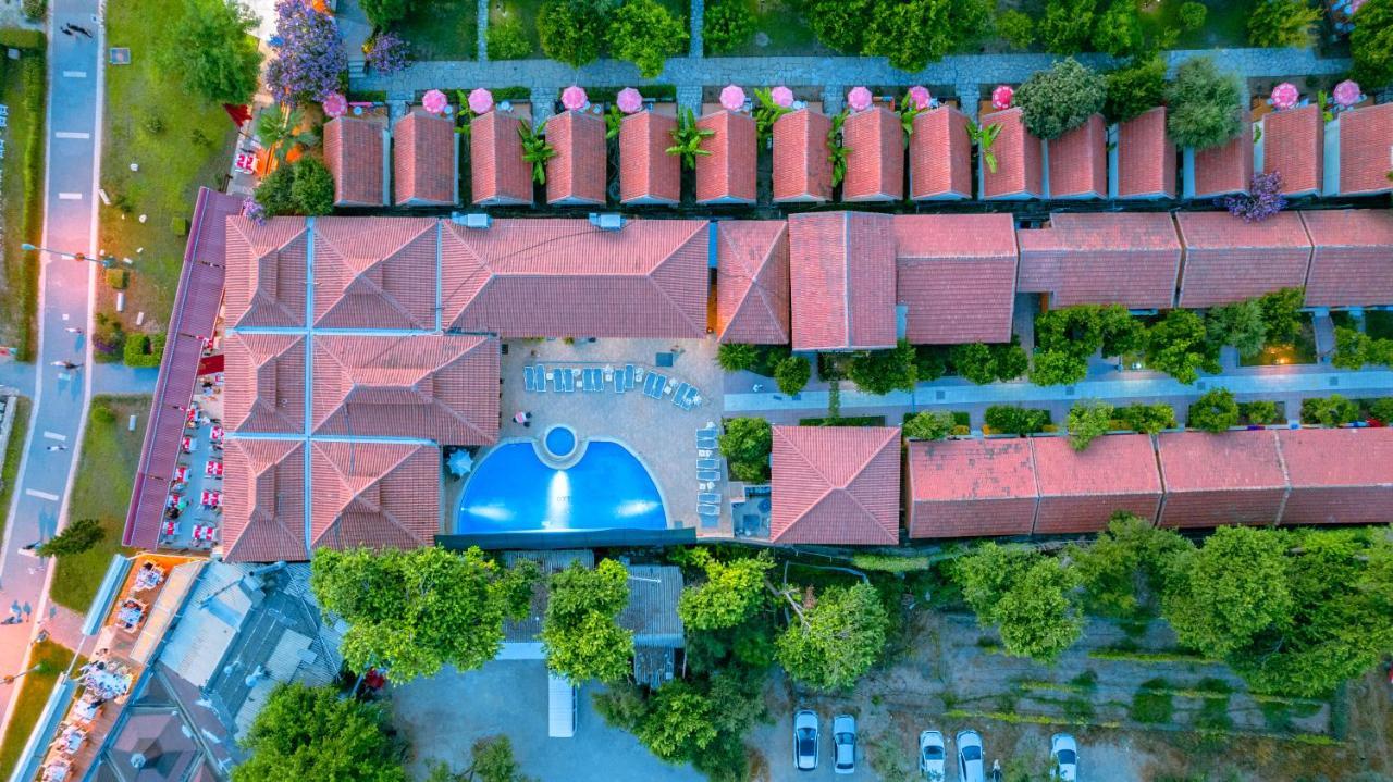 Ozlem Garden Hotel Side Exterior photo